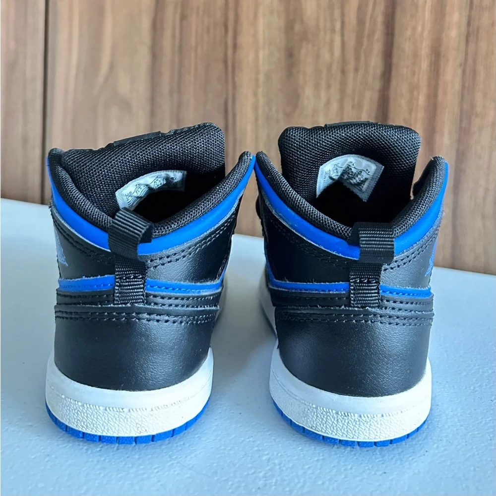 Jordan 1 Mid ‘Royal Blue’ toddler size 7C - Picture 3 of 16